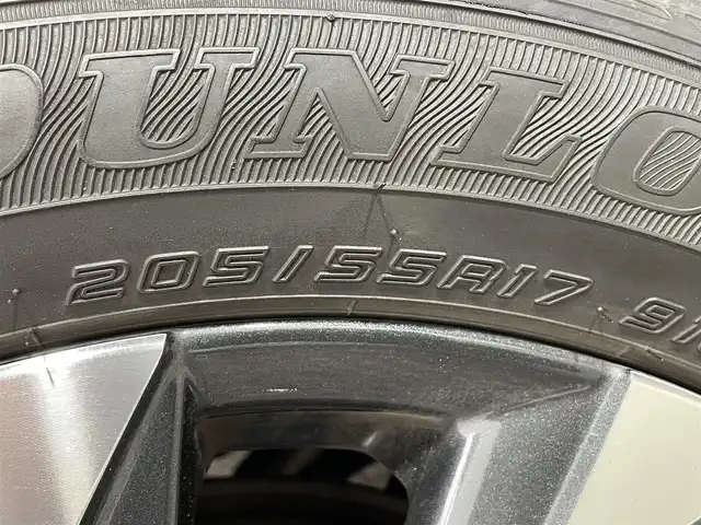 トヨタ ヴォクシー ハイブリッド S－Z 大阪府 2023(令5)年 1.4万km ホワイトパールクリスタルシャイン 快適利便Ｐ　後席モニター　純正１０．５ｉｎｃナビＴＶ　Ｂカメラ　三眼ＬＥＤ　デジタルインナーミラー　電動リアゲート　衝突軽減　レーダーＣ　ＢＳＭ　シートヒーター　ハンドルヒーター　前後ドラレコ