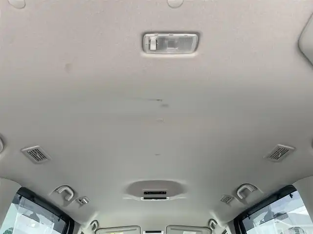 日産 セレナ 神奈川県 2019(令1)年 4.7万km ブリリアントホワイトパール 純正ナビ（ワンセグ　Ｂｌｕｅｔｏｏｔｈ　ＣＤ／ＤＶＤ　バックカメラ）　/クルーズコントロール　/ドライブレコーダー　/コーナーセンサー　　/ETC　/LEDヘッドライト　/横滑り防止装置　/衝突被害軽減システム　/ABS/オートライト/Wエアバック/USB入力端子/スマートキー/　