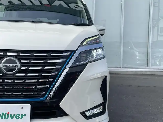 日産 セレナ 神奈川県 2019(令1)年 4.7万km ブリリアントホワイトパール 純正ナビ（ワンセグ　Ｂｌｕｅｔｏｏｔｈ　ＣＤ／ＤＶＤ　バックカメラ）　/クルーズコントロール　/ドライブレコーダー　/コーナーセンサー　　/ETC　/LEDヘッドライト　/横滑り防止装置　/衝突被害軽減システム　/ABS/オートライト/Wエアバック/USB入力端子/スマートキー/　