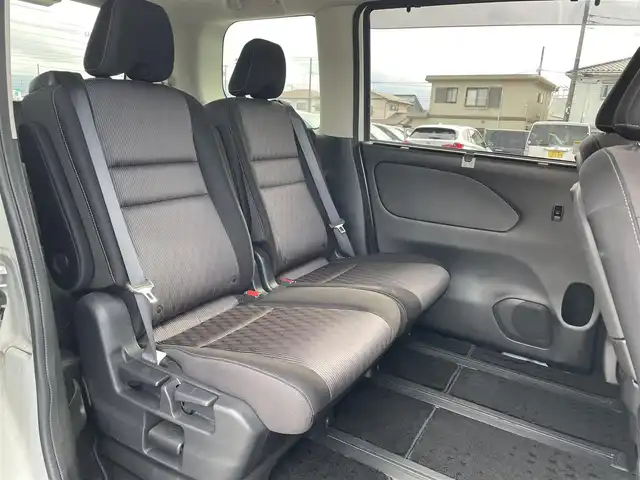 日産 セレナ 神奈川県 2019(令1)年 4.7万km ブリリアントホワイトパール 純正ナビ（ワンセグ　Ｂｌｕｅｔｏｏｔｈ　ＣＤ／ＤＶＤ　バックカメラ）　/クルーズコントロール　/ドライブレコーダー　/コーナーセンサー　　/ETC　/LEDヘッドライト　/横滑り防止装置　/衝突被害軽減システム　/ABS/オートライト/Wエアバック/USB入力端子/スマートキー/　