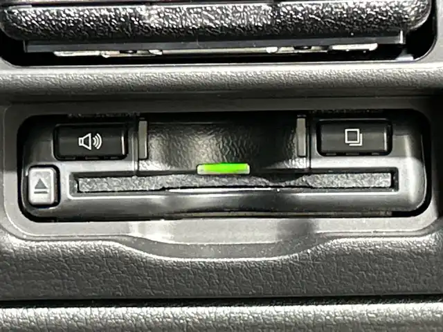 マツダ ＣＸ－３０ 20S Lパッケージ 神奈川県 2020(令2)年 2.9万km マシーングレープレミアムM メーカーオプションナビゲーション/AM FM フルセグ Bluetooth HDMI CD DVD/360°ビューモニター/レーダークルーズコントロール/前側方接近車両検知/後側方接近車両検知/車線逸脱警報システム/ブラインドスポットモニター/ディスタンス＆スピードアラート/レーンキープアシストシステム/スマートブレーキサポート/パーキングセンサー/トラクションコントロールシステム/クリアランスソナー/レザーシート/シートメモリー/前席シートヒーター/運転席パワーシート/ステアリングヒーター/ステアリングリモコン/パドルシフト/パワーバックドア/純正前後ドライブレコーダー/ビルトインETC/純正フロアマット/スマートキー/LEDヘッドライト/オートライト/オートマチックハイビーム/純正18インチアルミホイル