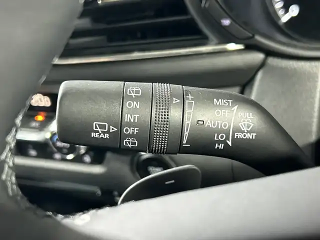 マツダ ＣＸ－３０ 20S Lパッケージ 神奈川県 2020(令2)年 2.9万km マシーングレープレミアムM メーカーオプションナビゲーション/AM FM フルセグ Bluetooth HDMI CD DVD/360°ビューモニター/レーダークルーズコントロール/前側方接近車両検知/後側方接近車両検知/車線逸脱警報システム/ブラインドスポットモニター/ディスタンス＆スピードアラート/レーンキープアシストシステム/スマートブレーキサポート/パーキングセンサー/トラクションコントロールシステム/クリアランスソナー/レザーシート/シートメモリー/前席シートヒーター/運転席パワーシート/ステアリングヒーター/ステアリングリモコン/パドルシフト/パワーバックドア/純正前後ドライブレコーダー/ビルトインETC/純正フロアマット/スマートキー/LEDヘッドライト/オートライト/オートマチックハイビーム/純正18インチアルミホイル