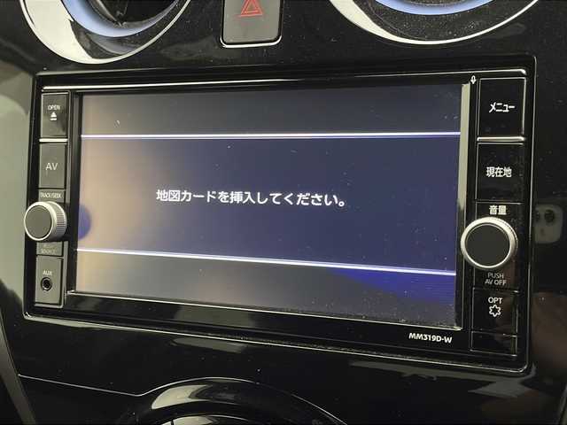 日産 ノート e－パワーオーテック 宮崎県 2020(令2)年 2.1万km ブリリアントホワイトパール 禁煙車/エマージェンシーブレーキ/純正ナビTV/（MM319D-W/CD/DVD/Bluetooth/フルセグTV)/純正ドライブレコーダー/純正15インチアルミ/純正LEDオートライト/純正フォグ/純正フロアマット/アラウンドビューモニター/レーンディパーチャーアラート/デジタルインナーミラー/インテリジェントキー/ウインカードアミラー/オートエアコン/ETC/インテリジェントキー/プッシュエンジンスタート/新車時保証書/取扱い説明書