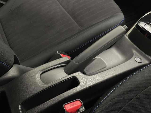 日産 ノート e－パワーオーテック 宮崎県 2020(令2)年 2.1万km ブリリアントホワイトパール 禁煙車/エマージェンシーブレーキ/純正ナビTV/（MM319D-W/CD/DVD/Bluetooth/フルセグTV)/純正ドライブレコーダー/純正15インチアルミ/純正LEDオートライト/純正フォグ/純正フロアマット/アラウンドビューモニター/レーンディパーチャーアラート/デジタルインナーミラー/インテリジェントキー/ウインカードアミラー/オートエアコン/ETC/インテリジェントキー/プッシュエンジンスタート/新車時保証書/取扱い説明書