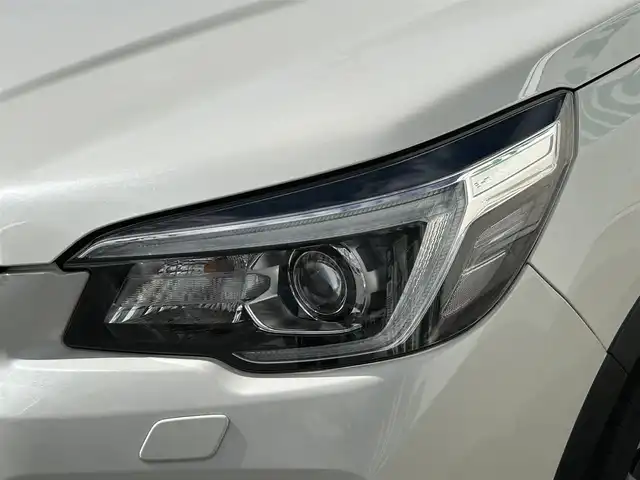 スバル フォレスター ハイブリッド アドバンス 山形県 2019(令1)年 8.1万km クリスタルホワイトP 純正ナビ/・フルセグTV/AM/FM/DVD//Bluetooth/4WD/禁煙車/追従式レーダークルーズコントロール/レーンキープアシスト/衝突被害軽減システム/バックカメラ/デジタルインナーミラー/前後コーナーセンサー/横滑り防止装置/パワーシートD/N/全席ヒートシーター/LEDヘッドライト/フォグランプ/ドアバイザー/ETC/保証書/取扱説明書