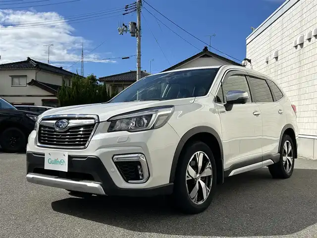 スバル フォレスター ハイブリッド アドバンス 山形県 2019(令1)年 8.1万km クリスタルホワイトP 純正ナビ/・フルセグTV/AM/FM/DVD//Bluetooth/4WD/禁煙車/追従式レーダークルーズコントロール/レーンキープアシスト/衝突被害軽減システム/バックカメラ/デジタルインナーミラー/前後コーナーセンサー/横滑り防止装置/パワーシートD/N/全席ヒートシーター/LEDヘッドライト/フォグランプ/ドアバイザー/ETC/保証書/取扱説明書