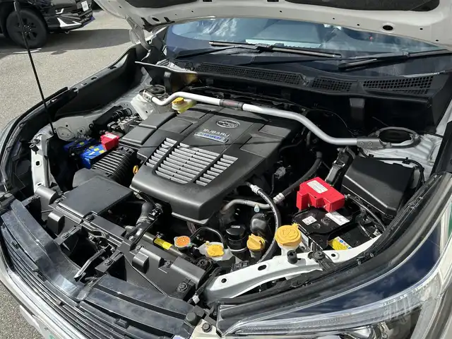 スバル フォレスター ハイブリッド アドバンス 山形県 2019(令1)年 8.1万km クリスタルホワイトP 純正ナビ/・フルセグTV/AM/FM/DVD//Bluetooth/4WD/禁煙車/追従式レーダークルーズコントロール/レーンキープアシスト/衝突被害軽減システム/バックカメラ/デジタルインナーミラー/前後コーナーセンサー/横滑り防止装置/パワーシートD/N/全席ヒートシーター/LEDヘッドライト/フォグランプ/ドアバイザー/ETC/保証書/取扱説明書