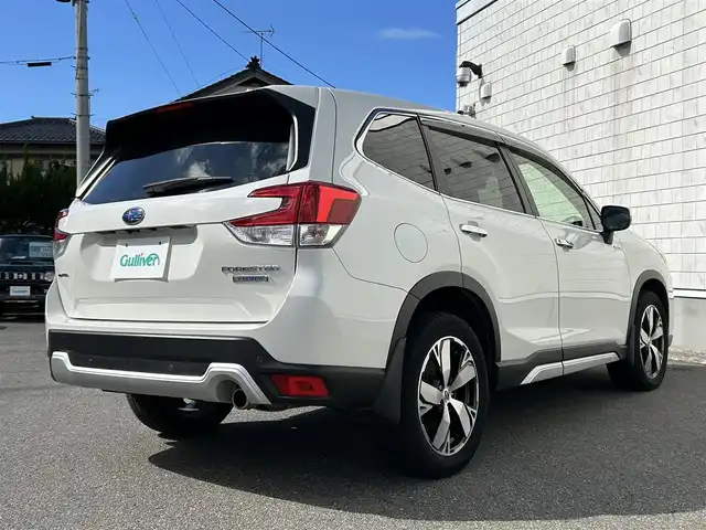 スバル フォレスター ハイブリッド アドバンス 山形県 2019(令1)年 8.1万km クリスタルホワイトP 純正ナビ/・フルセグTV/AM/FM/DVD//Bluetooth/4WD/禁煙車/追従式レーダークルーズコントロール/レーンキープアシスト/衝突被害軽減システム/バックカメラ/デジタルインナーミラー/前後コーナーセンサー/横滑り防止装置/パワーシートD/N/全席ヒートシーター/LEDヘッドライト/フォグランプ/ドアバイザー/ETC/保証書/取扱説明書