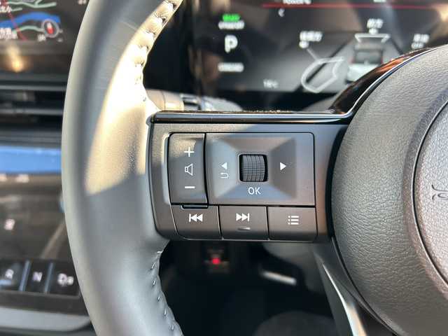 日産 セレナ e－パワー ハイウェイスター V 岐阜県 2025(令7)年 0.1千km ホワイト 登録時走行距離5km/全方位カメラ/両側パワースライドドア/フルセグＴＶ/純正ディスプレイオーディオ/バックカメラ/クルーズコントロール/プロパイロット/ハーフレザーシート/ワイヤレス充電/ＬＥＤヘッドライト/禁煙車/純正アルミホイール/コーナーセンサー/LEDヘッドライト/オートライト/オートマチックハイビーム/フロントフォグランプ/USB入力端子/プッシュスタート/スマートキー/スペアキー/アイドリングストップ