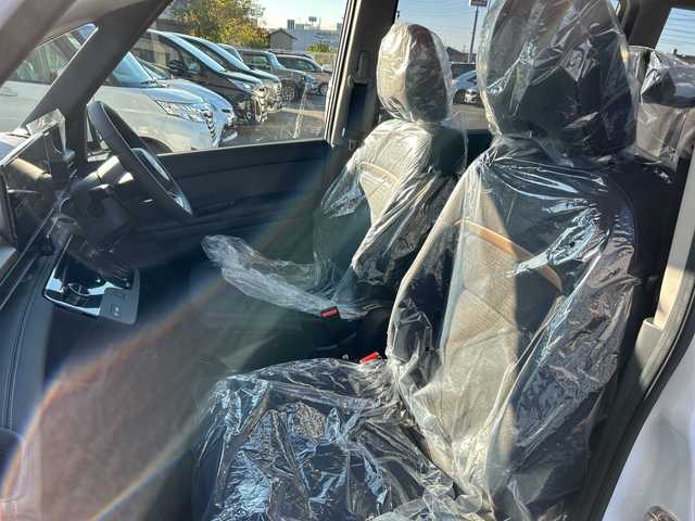 日産 セレナ e－パワー ハイウェイスター V 岐阜県 2025(令7)年 0.1千km ホワイト 登録時走行距離5km/全方位カメラ/両側パワースライドドア/フルセグＴＶ/純正ディスプレイオーディオ/バックカメラ/クルーズコントロール/プロパイロット/ハーフレザーシート/ワイヤレス充電/ＬＥＤヘッドライト/禁煙車/純正アルミホイール/コーナーセンサー/LEDヘッドライト/オートライト/オートマチックハイビーム/フロントフォグランプ/USB入力端子/プッシュスタート/スマートキー/スペアキー/アイドリングストップ