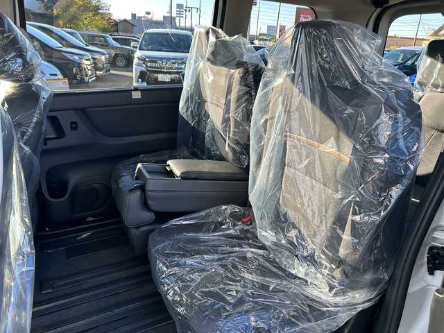 日産 セレナ e－パワー ハイウェイスター V 岐阜県 2025(令7)年 0.1千km ホワイト 登録時走行距離5km/全方位カメラ/両側パワースライドドア/フルセグＴＶ/純正ディスプレイオーディオ/バックカメラ/クルーズコントロール/プロパイロット/ハーフレザーシート/ワイヤレス充電/ＬＥＤヘッドライト/禁煙車/純正アルミホイール/コーナーセンサー/LEDヘッドライト/オートライト/オートマチックハイビーム/フロントフォグランプ/USB入力端子/プッシュスタート/スマートキー/スペアキー/アイドリングストップ