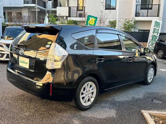 トヨタ プリウス α G 東京都 2013(平25)年 13.1万km ブラック 純正ナビ/(DVD・CD・Bluetooth・AM・FM)/ドライブレコーダー/３列シート/クルーズコントロール/ETC/後席用モニター/純正フロアマット/ドアバイザー/取扱説明書/保証書/記録簿