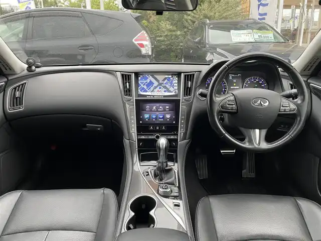 日産 スカイライン ハイブリッド 350GT Type P 愛知県 2014(平26)年 10.2万km スーパーブラック (株)IDOMが運営する【じしゃロン名古屋鳴海店】の自社ローン専用車両になりますこちらは現金またはオートローンご利用時の価格です。自社ローンご希望の方は別途その旨お申付け下さい/黒革/純正ナビ/360°カメラ/フルセグTV/衝突軽減ブレーキ/ACC/LDW/パワーシート/ヒーター /ETC/純正19インチAW/LEDヘッドライト/ドライブレコーダー