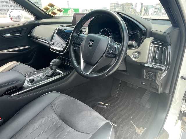 トヨタ クラウン RS アドバンス 東京都 2020(令2)年 3.1万km ホワイトパールクリスタルシャイン ワンオーナー/純正ナビ/TV・AM・FM・交通情報・DISC・サウンドライブラリ/・SD・USB・BT・Miracast・AUX/レーダークルーズコントロール/衝突軽減ブレーキ/パドルシフト/電子パーキングブレーキ/ETC2.0/ドライブレコーダー前後/パワーシートD/N席/ヘッドアップディスプレイ/IPAスイッチ/純正18インチアルミホイール/スペアキー1個/カードキー1個/保証書/取扱説明書