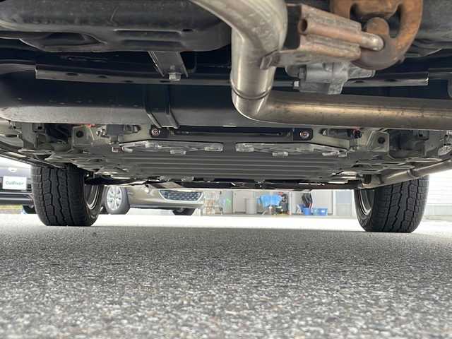 三菱 エクリプス クロス ＰＨＥＶ P 富山県 2022(令4)年 0.7万km ホワイトダイヤモンド 4WD/社外HDDナビ（CN-F1X10HD）/フルセグ/バックカメラ/ETC/ヘッドアップディスプレイ/衝突被害軽減ブレーキ/レーンキープアシスト/レーダークルーズコントロール/ブラインドスポットモニター/コーナーセンサー/パドルシフト/AC100V/1500W/ハーフレザーシート/運転席パワーシート/シートヒーター