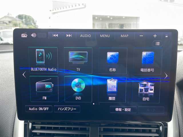 三菱 エクリプス クロス ＰＨＥＶ P 富山県 2022(令4)年 0.7万km ホワイトダイヤモンド 4WD/社外HDDナビ（CN-F1X10HD）/フルセグ/バックカメラ/ETC/ヘッドアップディスプレイ/衝突被害軽減ブレーキ/レーンキープアシスト/レーダークルーズコントロール/ブラインドスポットモニター/コーナーセンサー/パドルシフト/AC100V/1500W/ハーフレザーシート/運転席パワーシート/シートヒーター