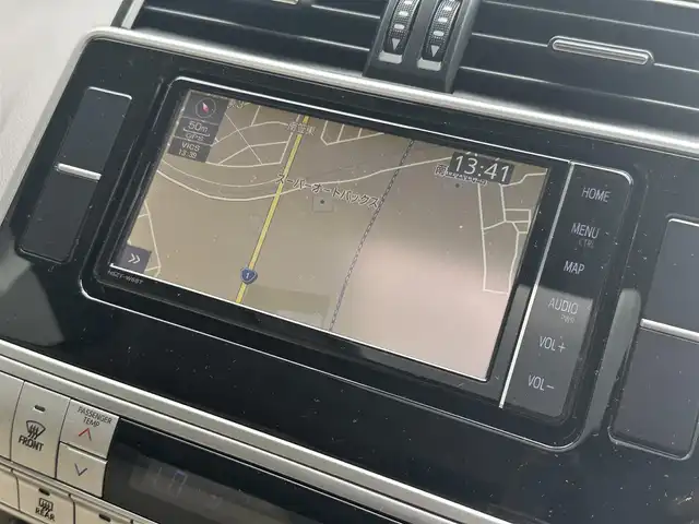 トヨタ ランドクルーザー プラド TX Lパッケージ マットブラED 滋賀県 2023(令5)年 0.6万km ホワイトパールクリスタルシャイン 禁煙車/純正７インチナビ/(SD/DVD/Bluetooth)/フルセグTV/レーダークルーズコントロール/ビルトインETC/コーナーセンサー/オートリトラミラー/シートヒーター/シートベンチレーション/サンルーフ/電動格納サードシート/自動防眩ミラー/プッシュスタート