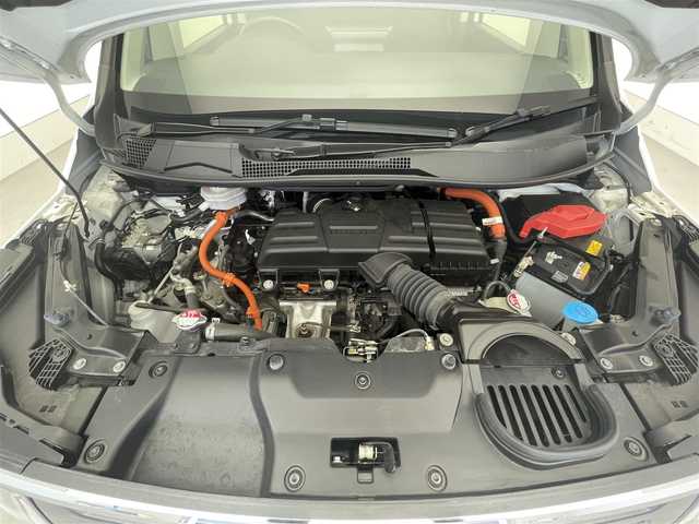 ホンダ ステップワゴン eHEV エアー 滋賀県 2022(令4)年 4.5万km プラチナホワイトパール 純正11.4型ナビ/【Bluetooth.フルセグTV】/バックカメラ/ホンダセンシング/●衝突軽減ブレーキ（CMBS）/●誤発進抑制機能/●後方誤発進抑制機能/●近距離衝突軽減ブレーキ/●歩行者事故低減ステアリング/●路外逸脱抑制機能/●渋滞追従機能付アダプティブクルーズコントロール（ACC）/●車線維持支援システム（LKAS）/●トラフィックジャムアシスト（渋滞運転支援機能）/●先行車発進お知らせ機能/●標識認識機能/●オートハイビーム/●アダプティブドライビングビーム/フリップダウンモニター/両側パワースライドドア/ETC2.0/純正アルミホイール/ステアリングスイッチ/プッシュスタート/スマートキー/スペアキー