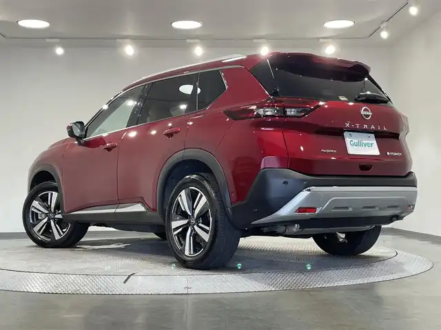 日産 エクストレイル G e－4ORCE 愛知県 2024(令6)年 0.3万km 赤 純正12.3インチディスプレイ/ナッパレザーシート/プロパイロット/衝突軽減ブレーキ/アラウンドビューモニター/100V電源/ビルトインETC2.0/シートヒーター/LEDヘッドライト/ドライブレコーダー/ワイヤレス充電/デジタルインナーミラー/ブラインドスポットモニター/パワーシート/電動リアゲート/フルセグTV/Bluetooth/コーナーセンサー/レーンキープアシスト/パーキングアシスト/オートハイビーム/Carplay/プッシュスタート/USB接続/ルーフレール/スマートキー/純正フロアマット/純正アルミホイール/オートライト/ヘッドアップディスプレイ/