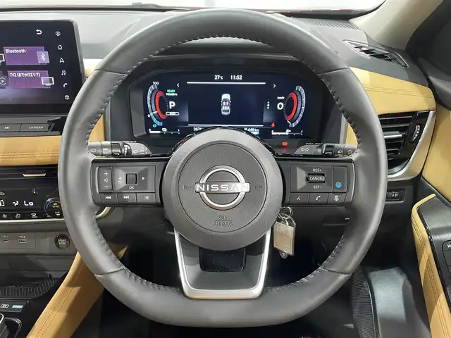日産 エクストレイル G e－4ORCE 愛知県 2024(令6)年 0.3万km 赤 純正12.3インチディスプレイ/ナッパレザーシート/プロパイロット/衝突軽減ブレーキ/アラウンドビューモニター/100V電源/ビルトインETC2.0/シートヒーター/LEDヘッドライト/ドライブレコーダー/ワイヤレス充電/デジタルインナーミラー/ブラインドスポットモニター/パワーシート/電動リアゲート/フルセグTV/Bluetooth/コーナーセンサー/レーンキープアシスト/パーキングアシスト/オートハイビーム/Carplay/プッシュスタート/USB接続/ルーフレール/スマートキー/純正フロアマット/純正アルミホイール/オートライト/ヘッドアップディスプレイ/