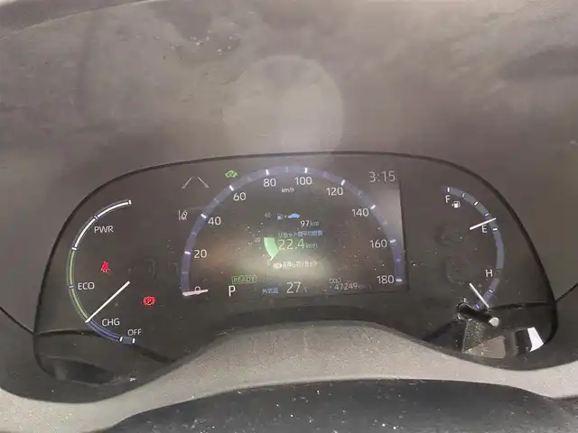 トヨタ ヤリスクロス ハイブリッド Z 福岡県 2020(令2)年 4.8万km ホワイトパールクリスタルシャイン 純正8型ディスプレイオーディオ【フルセグTV/BT】 アラウンドビューモニター トヨタセーフティー コーナーセンサー クルーズコントロール【レーダー】 ドラレコ ETC シートヒーター オートホールド USBポート 純正フロアマット LED 純正アルミホイール プッシュスタート スマートキー