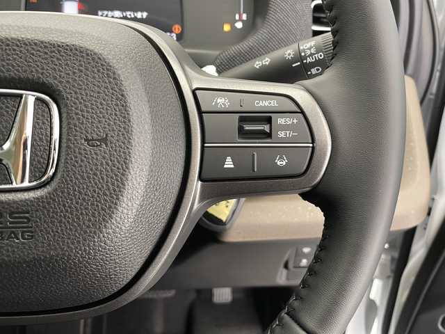 ホンダ フリード ハイブリット e:HEV AIR EX 長野県 2025(令7)年 0.1千km プラチナホワイトパール 4WD/届出済未使用車/純正9型メモリナビ/フルセグ&USB&BT&AppleCarPlay&AndoridAuto/ホンダセンシング/アダプティブクルーズコントロール/レーンキープアシスト/衝突軽減ブレーキ/コーナーセンサー/ブラインドスポットインフォメーション/両側パワースライドドア/ハーフレザーシート/前席シートヒーター/ステアリングスイッチ/ウォークスルー/バックカメラ/LEDヘッドライト/オートライト/オートマチックハイビーム/電動格納ミラー/ウィンカーミラー/純正15インチAW装着/プッシュスタート/スマートキー/スペアキー1本/取扱説明書/新車保証書