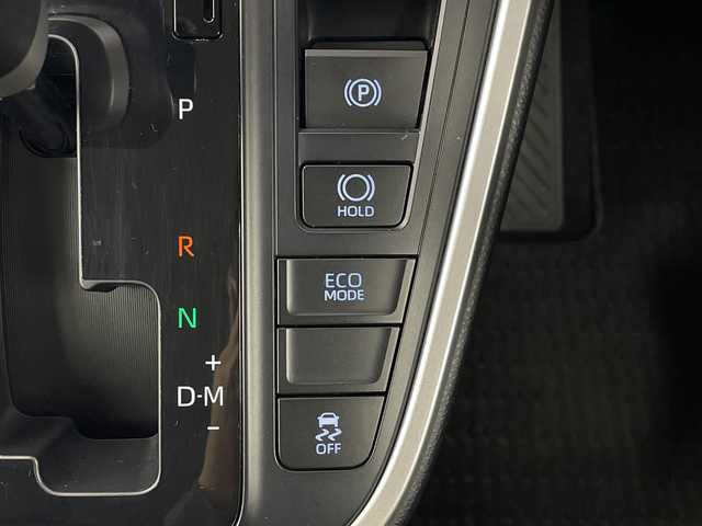 トヨタ ノア G 群馬県 2022(令4)年 5.7万km ホワイトパールクリスタルシャイン 純正8インチディスプレイオーディオ/・AM/FM/Bluetooth/USB/Miracast/Apple CarPlay/Android　Auto/Miracast/＝＝＝＝＝＝＝/純正８型ディスプレイオーディオ　両側電動スライドドア　バックカメラ　前席シートヒーター　アダプティブクルーズコントロール　衝突被害軽減ブレーキ　電動パーキング　ＥＴＣ　ドラレコ　コーナーセンサー