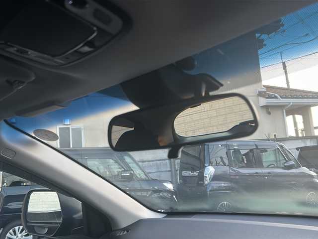 ホンダ ヴェゼル ハイブリッド X 長野県 2015(平27)年 13.5万km ルーセブラックM (株)IDOMが運営する【じしゃロン長野店】の自社ローン専用車両になります。こちらは現金またはオートローンご利用時の価格です。自社ローンご希望の方は別途その旨お申付け下さい/社外ナビ/Bluetooth/バックカメラ/フルセグテレビ/ETC/シートヒーター/純正ホイール