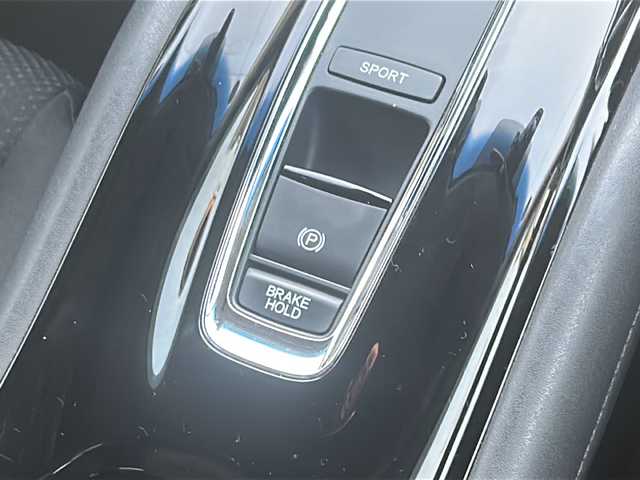 ホンダ ヴェゼル ハイブリッド X 長野県 2015(平27)年 13.5万km ルーセブラックM (株)IDOMが運営する【じしゃロン長野店】の自社ローン専用車両になります。こちらは現金またはオートローンご利用時の価格です。自社ローンご希望の方は別途その旨お申付け下さい/社外ナビ/Bluetooth/バックカメラ/フルセグテレビ/ETC/シートヒーター/純正ホイール