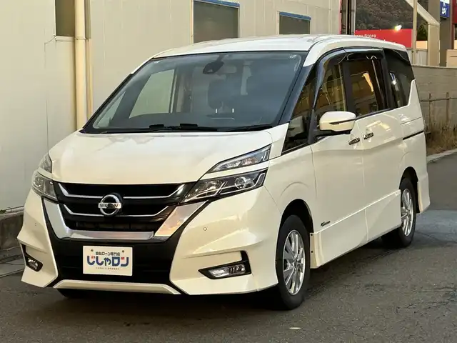 日産 セレナ ハイウェイスター 福島県 2017(平29)年 12.4万km ブリリアントホワイトパール (株)IDOMが運営する【じしゃロン福島店】の自社ローン専用車両になります。こちらは現金またはオートローンご利用時の価格です。自社ローンご希望の方は別途その旨お申付け下さい/純正SDナビ/フルセグテレビ/コーナーセンサー/クルーズコントロール/ドアバイザー/アラウンドビューモニター/両側パワースライドドア/LEDヘッドライト/純正AW/エマージェンシーブレーキ