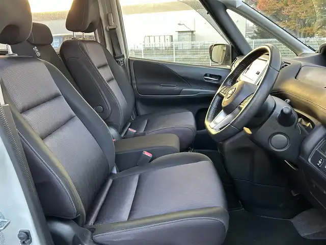 日産 セレナ ハイウェイスター 福島県 2017(平29)年 12.4万km ブリリアントホワイトパール (株)IDOMが運営する【じしゃロン福島店】の自社ローン専用車両になります。こちらは現金またはオートローンご利用時の価格です。自社ローンご希望の方は別途その旨お申付け下さい/純正SDナビ/フルセグテレビ/コーナーセンサー/クルーズコントロール/ドアバイザー/アラウンドビューモニター/両側パワースライドドア/LEDヘッドライト/純正AW/エマージェンシーブレーキ