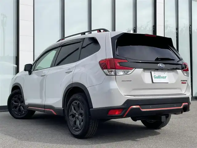 スバル フォレスター X－ブレイク 大阪府 2019(令1)年 6.1万km クリスタルホワイトP アイサイトセイフティプラス/・スバルリアビークルディテクション/・ハイビームアシスト/・フロント/サイドビューモニター/・スマートリアビューモニター/アイサイト/・アダプティブ・クルーズ・コントロール/・プリクラッシュブレーキ/・アクティブレーンキープ/・ツーリングアシスト/純正メーカーナビ/・Bluetooth/フルセグTV/CD/ラジオ/ダイアトーンサウンド/主要装備/・左サイドバックビューモニター/・BSM/・パワーリアゲート/メモリー付き/・ハーフレザーシート/・パワーシート/メモリー付/・シートヒーター後席付き/・XMODE/・ステアリングヒーター/・ステアリングリモコン/・ステアリング連動ヘッドライト/・ドライブレコーダー/・ETC