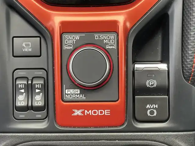 スバル フォレスター X－ブレイク 大阪府 2019(令1)年 6.1万km クリスタルホワイトP アイサイトセイフティプラス/・スバルリアビークルディテクション/・ハイビームアシスト/・フロント/サイドビューモニター/・スマートリアビューモニター/アイサイト/・アダプティブ・クルーズ・コントロール/・プリクラッシュブレーキ/・アクティブレーンキープ/・ツーリングアシスト/純正メーカーナビ/・Bluetooth/フルセグTV/CD/ラジオ/ダイアトーンサウンド/主要装備/・左サイドバックビューモニター/・BSM/・パワーリアゲート/メモリー付き/・ハーフレザーシート/・パワーシート/メモリー付/・シートヒーター後席付き/・XMODE/・ステアリングヒーター/・ステアリングリモコン/・ステアリング連動ヘッドライト/・ドライブレコーダー/・ETC