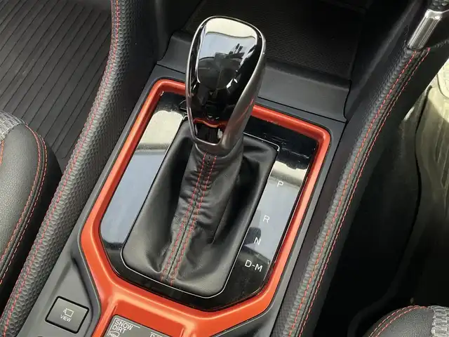 スバル フォレスター X－ブレイク 大阪府 2019(令1)年 6.1万km クリスタルホワイトP アイサイトセイフティプラス/・スバルリアビークルディテクション/・ハイビームアシスト/・フロント/サイドビューモニター/・スマートリアビューモニター/アイサイト/・アダプティブ・クルーズ・コントロール/・プリクラッシュブレーキ/・アクティブレーンキープ/・ツーリングアシスト/純正メーカーナビ/・Bluetooth/フルセグTV/CD/ラジオ/ダイアトーンサウンド/主要装備/・左サイドバックビューモニター/・BSM/・パワーリアゲート/メモリー付き/・ハーフレザーシート/・パワーシート/メモリー付/・シートヒーター後席付き/・XMODE/・ステアリングヒーター/・ステアリングリモコン/・ステアリング連動ヘッドライト/・ドライブレコーダー/・ETC