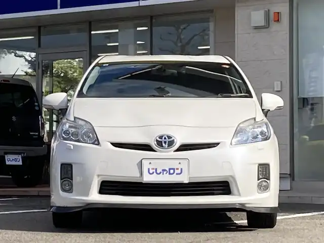 トヨタ プリウス S ツーリングセレクション 静岡県 2011(平23)年 9.1万km ホワイトパールクリスタルシャイン (株)IDOMが運営する【じしゃロン焼津店】の自社ローン専用車両になります。こちらは現金またはオートローンご利用時の価格です。自社ローンご希望の方は別途その旨お申付け下さい　/社外SDナビ/（ワンセグTV/CD）/ETC/純正アルミホイール/HIDヘッドライト/オートライト/プッシュスタート＆スマートキー