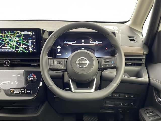 日産 セレナ e－パワー ハイウェイスター V 栃木県 2025(令7)年 0.1千km プリズムホワイト 登録済み未使用車/純正ナビ12.3インチ/（BT/フルセグ/USB/AM/FM）/全周囲カメラ/両側パワースライドドア/衝突軽減システム/車線逸脱抑制機能/レーダークルーズコントロール/駐車支援/先行車発進お知らせ/標識認識機能/ETC2.0/ワイヤレス充電/インテリジェントルームミラー/ブラインドスポットモニター/純正アルミホイール/ステアリングスイッチ/プッシュスタート/スマートキー/スペアキー