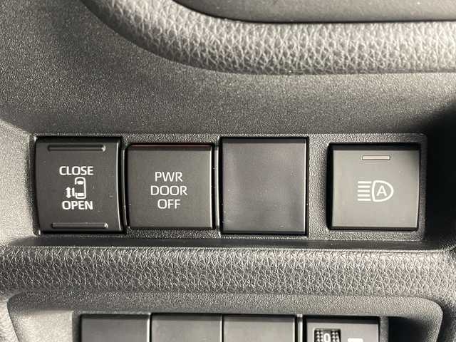 トヨタ シエンタ X 愛知県 2024(令6)年 2.2万km アーバンカーキ セーフティセンス　/純正ＤＡ　/パワスラ　/レーダークルコン　/バックカメラ　/コーナーセンサー　/ＥＴＣ２．０　/ＬＥＤヘッド　/レーンキープ　/オートハイビーム　/ステアリングスイッチ　/スマートキー　/プッシュスタート