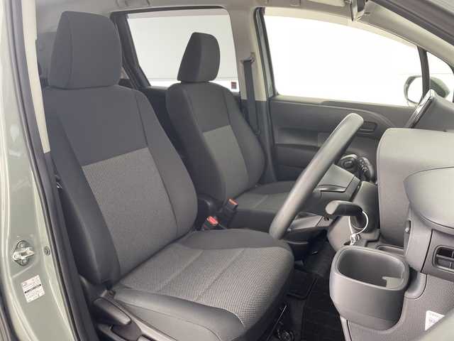 トヨタ シエンタ X 愛知県 2024(令6)年 2.2万km アーバンカーキ セーフティセンス　/純正ＤＡ　/パワスラ　/レーダークルコン　/バックカメラ　/コーナーセンサー　/ＥＴＣ２．０　/ＬＥＤヘッド　/レーンキープ　/オートハイビーム　/ステアリングスイッチ　/スマートキー　/プッシュスタート