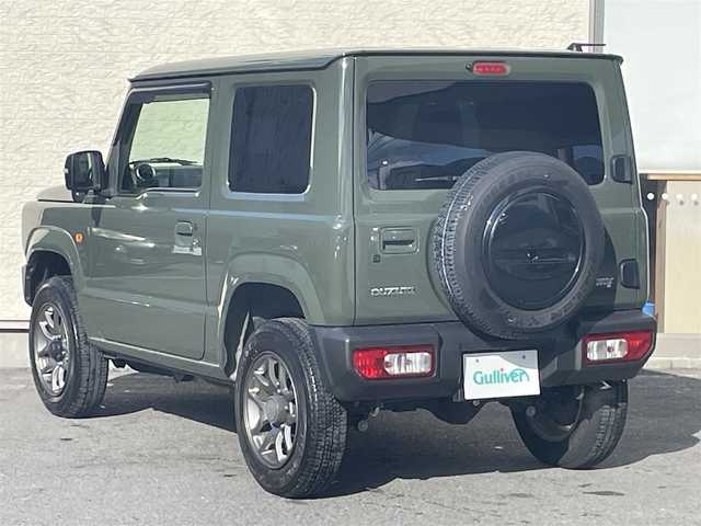 スズキ ジムニー XC 大阪府 2021(令3)年 1万km ジャングルグリーン 5MT/純正8型ナビ フルセグTV CD DVD BT/バックカメラ/ETC/前後ドラレコ/スマートキー 2個/衝突被害軽減ブレーキ/クルーズコントロール/レーンアシスト/オートマチックハイビーム/LEDオートヘッドライト/フォグライト/背面タイヤ/ステアリングリモコン/シートヒーター/ダウンヒルアシストコントロール/革巻きステアリング/W サイド カーテン エアバッグ/保証書 取説 ナビ取説/禁煙車