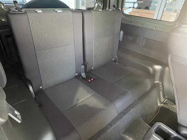 スズキ ジムニー XC 大阪府 2021(令3)年 1万km ジャングルグリーン 5MT/純正8型ナビ フルセグTV CD DVD BT/バックカメラ/ETC/前後ドラレコ/スマートキー 2個/衝突被害軽減ブレーキ/クルーズコントロール/レーンアシスト/オートマチックハイビーム/LEDオートヘッドライト/フォグライト/背面タイヤ/ステアリングリモコン/シートヒーター/ダウンヒルアシストコントロール/革巻きステアリング/W サイド カーテン エアバッグ/保証書 取説 ナビ取説/禁煙車