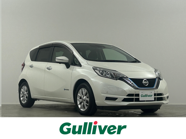 日産 ノート e－パワー X Vセレクション 埼玉県 2019(令1)年 6万km ブリリアントホワイトパール 純正ナビ　フルセグ　ＣＤ／ＤＶＤ　Ｂｌｕｅｔｏｏｔｈ　アラウンドビューモニター　デジタルインナーミラー　ＬＥＤヘッドライト　レーンキープアシスト　コーナーセンサー　ドライブレコーダー　スマートキー