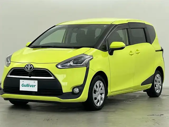 トヨタ シエンタ G 群馬県 2016(平28)年 4万km エアーイエロー トヨタセーフティセンスC/ ・プリクラッシュセーフティシステム/ ・レーンディパーチャーアラート/ ・オートマチックハイビーム/LEDランプパッケージ/・LEDヘッドライト/・オートライト/・フォグランプ/ナビレディパッケージ/・バックカメラ/・ステアリングスイッチ/＝＝＝＝＝＝/社外7インチナビ/(AM/FM/Bluetooth/ワンセグTV/CD/USB)/バックモニター/両側パワースライドドア/前席シートヒーター/社外前方ドライブレコーダー/社外左右サイドモニター(ナビ連動)/ETC/プッシュスタート/スマートキー