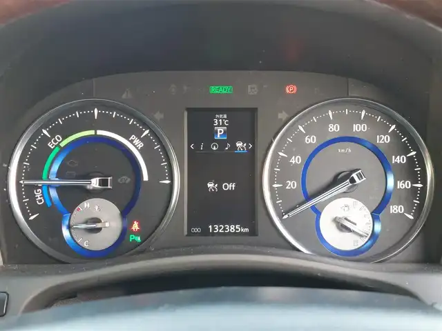 トヨタ アルファードハイブリット エグゼクティブ ラウンジ 東京都 2017(平29)年 13.2万km ブラック ４WD/ツインムーンルーフ/レーダークルーズコントロール/インテリジェントクリアランスソナー/プリクラッシュセーフティシステム/パノラミックビューモニター/電動リアゲート/３列シート/リアエンターテインメント/運転席シートメモリー機能/前席シートヒーター/前席パワーシート/後席ロールサンシェード/前後ドライブレコーダー(CSD-790FHG)/純正フロアマット/フリップダウンモニター/純正メモリナビ/フルセグTV/Bluetooth接続/ビルトインETC/純正LEDヘッドライト/保証書/ドアバイザー/カーテンエアバッグ