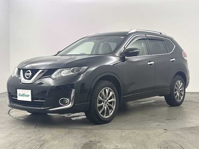 日産 エクストレイル モード・プレミア 兵庫県 2016(平28)年 7万km ダイヤモンドブラック ・純正ナビ/Bluetooth/CD/DVD/TV/・全方位カメラ/・前後ドライブレコーダー/・ビルドインETC2.0/・前後コーナーセンサー/・クルーズコントロール/・パーキングアシスト/・盗難防止装置/・エマージェンシーブレーキ/・革シート/・シートヒーター（D席＋N席）/・ステアリングリモコン/・社外18インチアルミホイール/・LEDヘッドライト/・オートライト/・スマートキー/・アイドリングストップ/・Wエアバッグ/・純正フロアマット