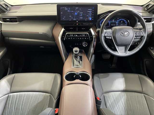 トヨタ ハリアー Z 愛媛県 2023(令5)年 2.6万km プラチナホワイトパールマイカ メーカーナビ/(Bluetooth/フルセグ/USB)/全周囲カメラ/レーダークルーズコントロール/ドライブレコーダー/衝突被害軽減ブレーキ/レーンキープアシスト/コーナーセンサー/ブラインドスポットモニター/電動リアゲート/ETC/LEDヘッドライト/オートマチックハイビーム/オートライト