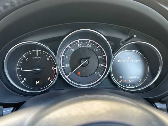 マツダ ＣＸ－５ XD Lパッケージ 愛知県 2017(平29)年 8.8万km ソウルレッドクリスタルM 登録時走行距離８７６２０km/純正8.8インチMAZDAコネクトHDDナビ/（Bluetooth/フルセグTV/DVD/USB)/バックカメラ/サイドビューモニター/パーキングセンサー/BOSEスピーカー/I-ACTIVSENSE/プリクラッシュセーフティー/レーンキープアシスト/ブラインドスポットモニター/リヤクロストラフィックアラート/レーダークルーズコントロール/誤発進抑制機能（前後）/ドライバーアテンションアラート/アダブティブヘッドライト/標識認識機能/サンルーフ/前後シートヒーター/ステアリングヒーター/前席パワーシート/パワーリアゲート/電子パーキング/オートホールド/純正ETC/白革シート/革巻きステアリング/マルチインフォメーションディスプレイ/スマートキー/（スペアキー×１）/取説