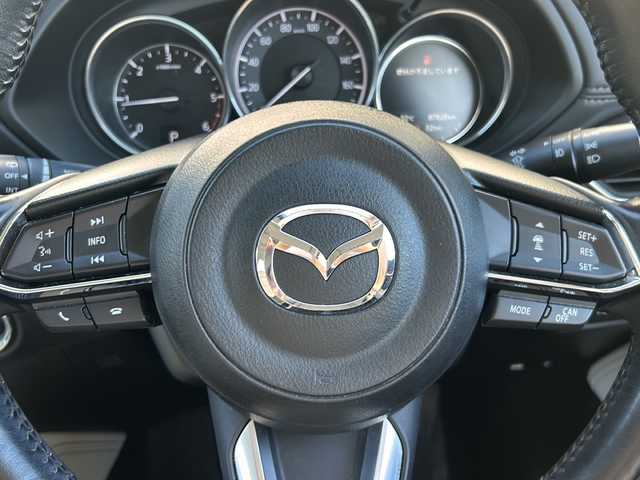 マツダ ＣＸ－５ XD Lパッケージ 愛知県 2017(平29)年 8.8万km ソウルレッドクリスタルM 登録時走行距離８７６２０km/純正8.8インチMAZDAコネクトHDDナビ/（Bluetooth/フルセグTV/DVD/USB)/バックカメラ/サイドビューモニター/パーキングセンサー/BOSEスピーカー/I-ACTIVSENSE/プリクラッシュセーフティー/レーンキープアシスト/ブラインドスポットモニター/リヤクロストラフィックアラート/レーダークルーズコントロール/誤発進抑制機能（前後）/ドライバーアテンションアラート/アダブティブヘッドライト/標識認識機能/サンルーフ/前後シートヒーター/ステアリングヒーター/前席パワーシート/パワーリアゲート/電子パーキング/オートホールド/純正ETC/白革シート/革巻きステアリング/マルチインフォメーションディスプレイ/スマートキー/（スペアキー×１）/取説