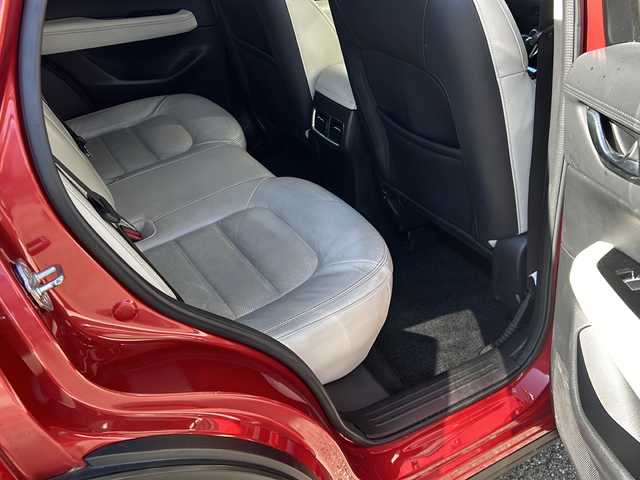 マツダ ＣＸ－５ XD Lパッケージ 愛知県 2017(平29)年 8.8万km ソウルレッドクリスタルM 登録時走行距離８７６２０km/純正8.8インチMAZDAコネクトHDDナビ/（Bluetooth/フルセグTV/DVD/USB)/バックカメラ/サイドビューモニター/パーキングセンサー/BOSEスピーカー/I-ACTIVSENSE/プリクラッシュセーフティー/レーンキープアシスト/ブラインドスポットモニター/リヤクロストラフィックアラート/レーダークルーズコントロール/誤発進抑制機能（前後）/ドライバーアテンションアラート/アダブティブヘッドライト/標識認識機能/サンルーフ/前後シートヒーター/ステアリングヒーター/前席パワーシート/パワーリアゲート/電子パーキング/オートホールド/純正ETC/白革シート/革巻きステアリング/マルチインフォメーションディスプレイ/スマートキー/（スペアキー×１）/取説