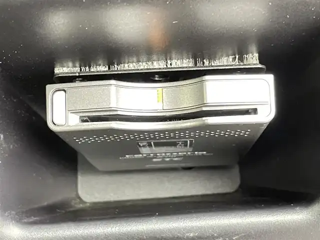 トヨタ スペイド F 千葉県 2012(平24)年 5万km ダークバイオレットマイカメタリック 禁煙車/社外ナビ（AVIC-ZH77）/CD DVD Bluetooth/フルセグTV/バックカメラ/左側電動スライドドア/ETC/コーナーセンサー/社外15インチアルミホイール/純正フロアマット/プッシュスタート/スマートキー/横滑り防止機能