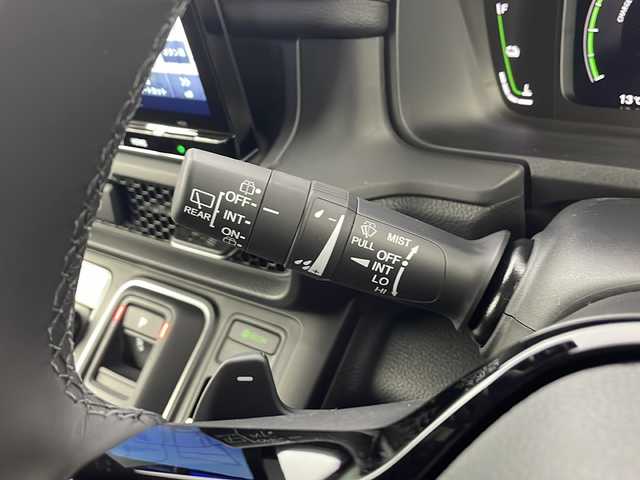 ホンダ ステップワゴン スパーダ eHEV 愛知県 2025(令7)年 0.1千km プラチナホワイトパール ・登録済未使用車/・純正11.4インチナビ/・Bluetooth/フルセグTV/CD/DVD/AppleCarPlay/・ハーフレザーシート/・D/Nシートヒーター/・パワーバックドア/・両側パワースライドドア/・2列目オットマン/・パドルシフト/・オートブレーキホールド/・オートLEDヘッドライト/・フォグライト/・スマートキー×２/・純正16インチアルミホイール/・サイド/カーテンエアバッグ/【ホンダセンシング】/・衝突軽減ブレーキ/・オートハイビーム/・誤発進抑制機能/・後方誤発進抑制機能/・路外逸脱警報機能/・アダプティブクルーズコントロール/・車線維持支援システム/・歩行者事故低減ステアリング^/・先行車発進お知らせ機能/・標識認識機能